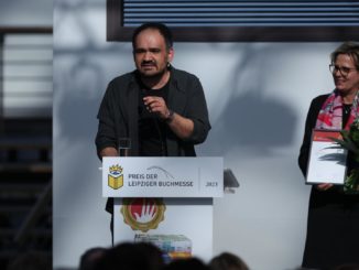 Dinçer Güçyeter gewinnt Preis der Leipziger Buchmesse