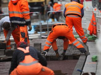 Erwerbstätigkeit im August leicht gestiegen