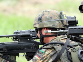 Bisher 381.000 Euro Entschädigung für schwule Ex-Soldaten