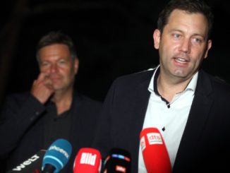 Klingbeil beklagt Populismus in Migrationsdebatte