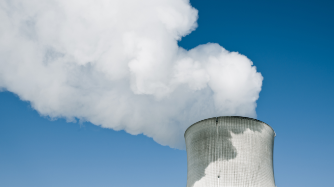 cmg_symbolbilder_ - 2023-07-14T100232.592 Kühlturm eines Atomkraftwerks