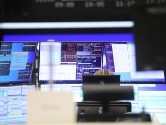 Dax dreht am Mittag leicht ins Plus – Continental vorn