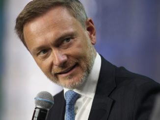 Lindner will mit Steuerreform für mehr Investitionen sorgen