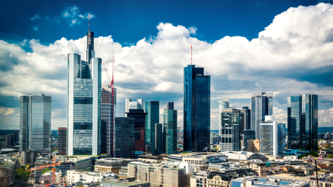 Skyline von Frankfurt am Main (über cozmo news)