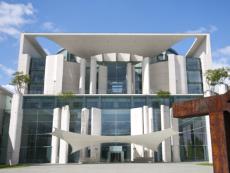 Scholz nimmt Söders Aiwanger-Entscheidung „zur Kenntnis“