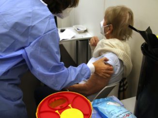 Lauterbach ruft zur Corona-Impfung auf: „Personen ab 60 Jahren und Risikogruppen sollten sich impfen lassen“