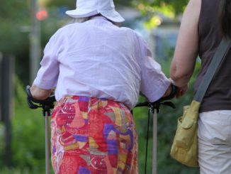 NRW-Pflegebranche fürchtet weitere Heimschließungen