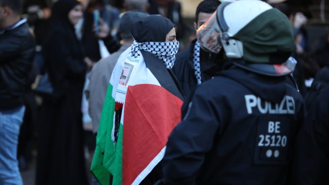 Verbotene Pro-Palästina-Demo am 18.10.2023 (über dts Nachrichtenagentur)