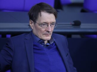 FDP kritisiert Lauterbach-Vorstoß für großzügigeres Kinderkrankengeld