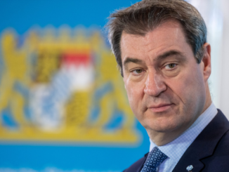 Söder will neue Energiepreisbremsen, späteres Verbrennerverbot und kritisiert Streichung der E-Auto-Förderung