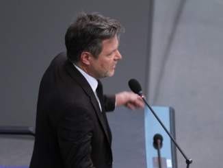 Bundeswirtschaftsminister Habeck ruft zu Kompromissbereitschaft im Bahnstreik auf