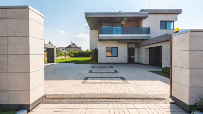 Eigenheim (über Max Vakhtbovycn)