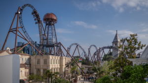 Europa-Park zum besten Freizeitpark der Welt gekürt – „Voltron Nevera“ triumphiert als weltbeste neue Achterbahn