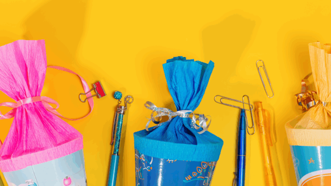 Schultüten (über yuliiamazurkevych)