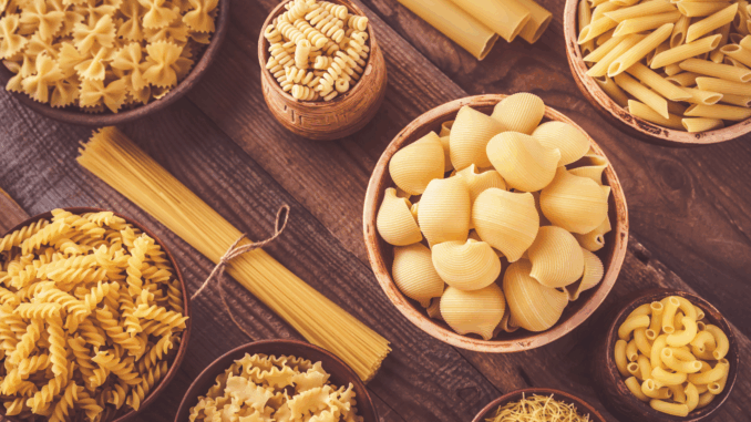 Nudeln (über Oleksandr Prokopenko)