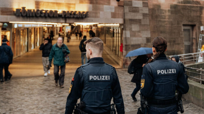 Nürnberg verschärft Sicherheitsmaßnahmen am Hauptbahnhof und führt Cannabis-Verbotszone ein