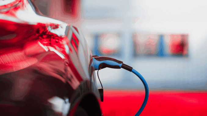 Elektrofahrzeug (über nrqemi)