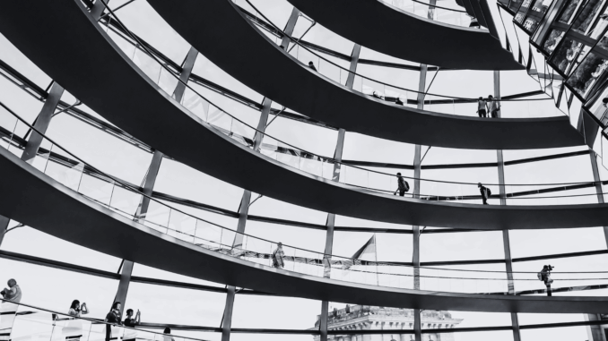 Warum Deutschlands Bevölkerung 2025 geschrumpft ist