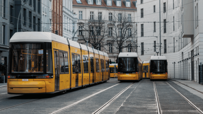 Warum Busse und Bahnen am 2. Februar stillstehen könnten