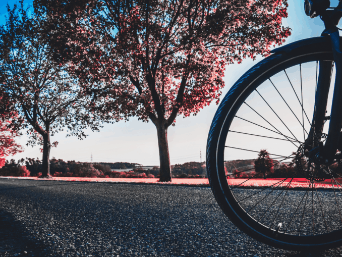 Fahrrad online bestellt, defekt geliefert – das sind deine Rechte!