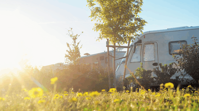 Deutschland campt wie nie zuvor – und die Preise steigen mit!