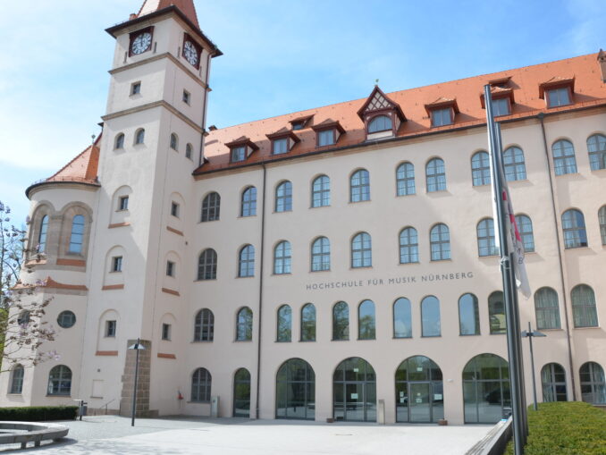 Hochschule für Musik Nürnberg: Präsident Kotzian tritt zurück, Aufarbeitung durch externe Stelle angekündigt